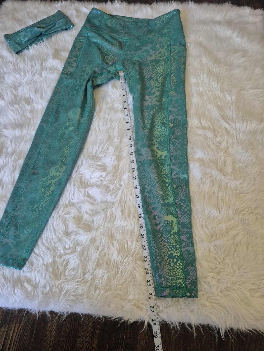 Constantly Varied Gear Turquoise Glisten Here Leggings And Headband Size Medium - Picture 5 of 8